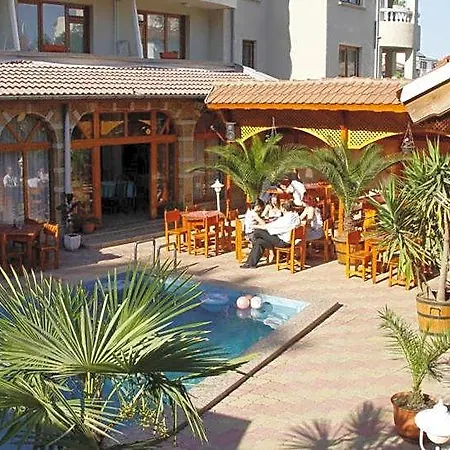 Eos Hotell Kiten (Burgas)