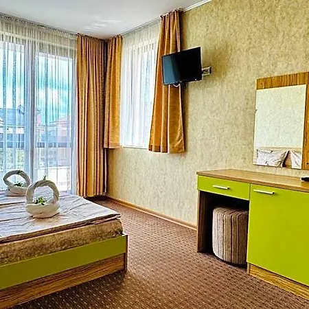 Eos Hotell Kiten (Burgas)